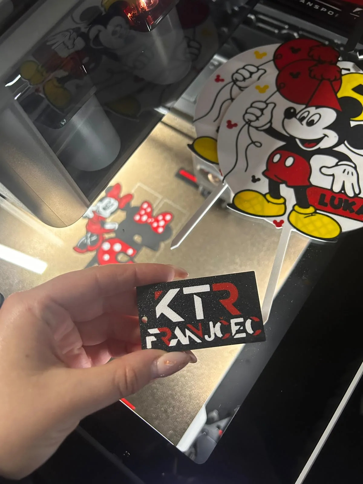 PLA, PETG ili fleksibilni filament: koji materijal odabrati za 3D printani poklon?